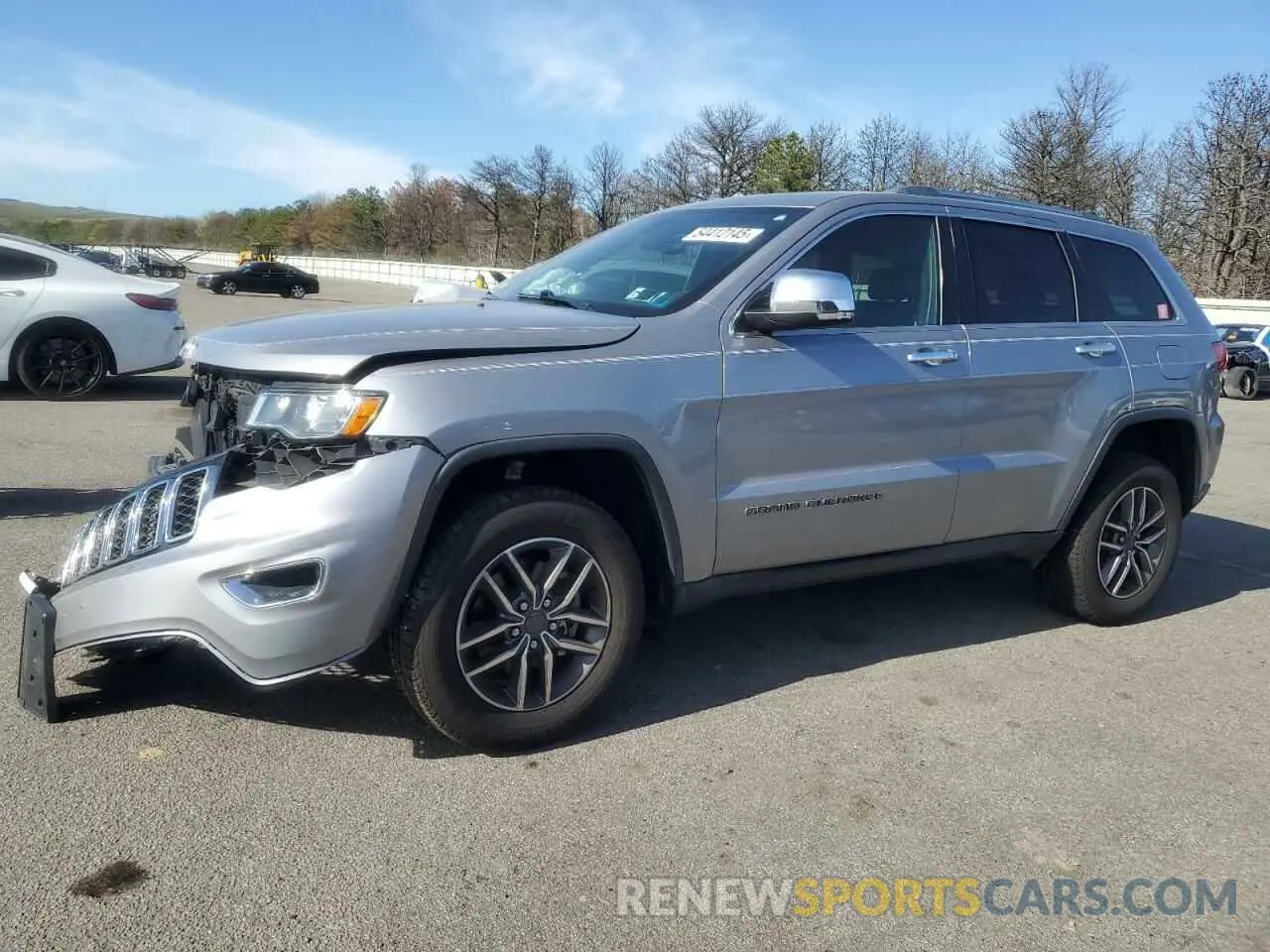 1 Photograph of a damaged car 1C4RJFBG3KC804361 JEEP GRAND CHER 2019