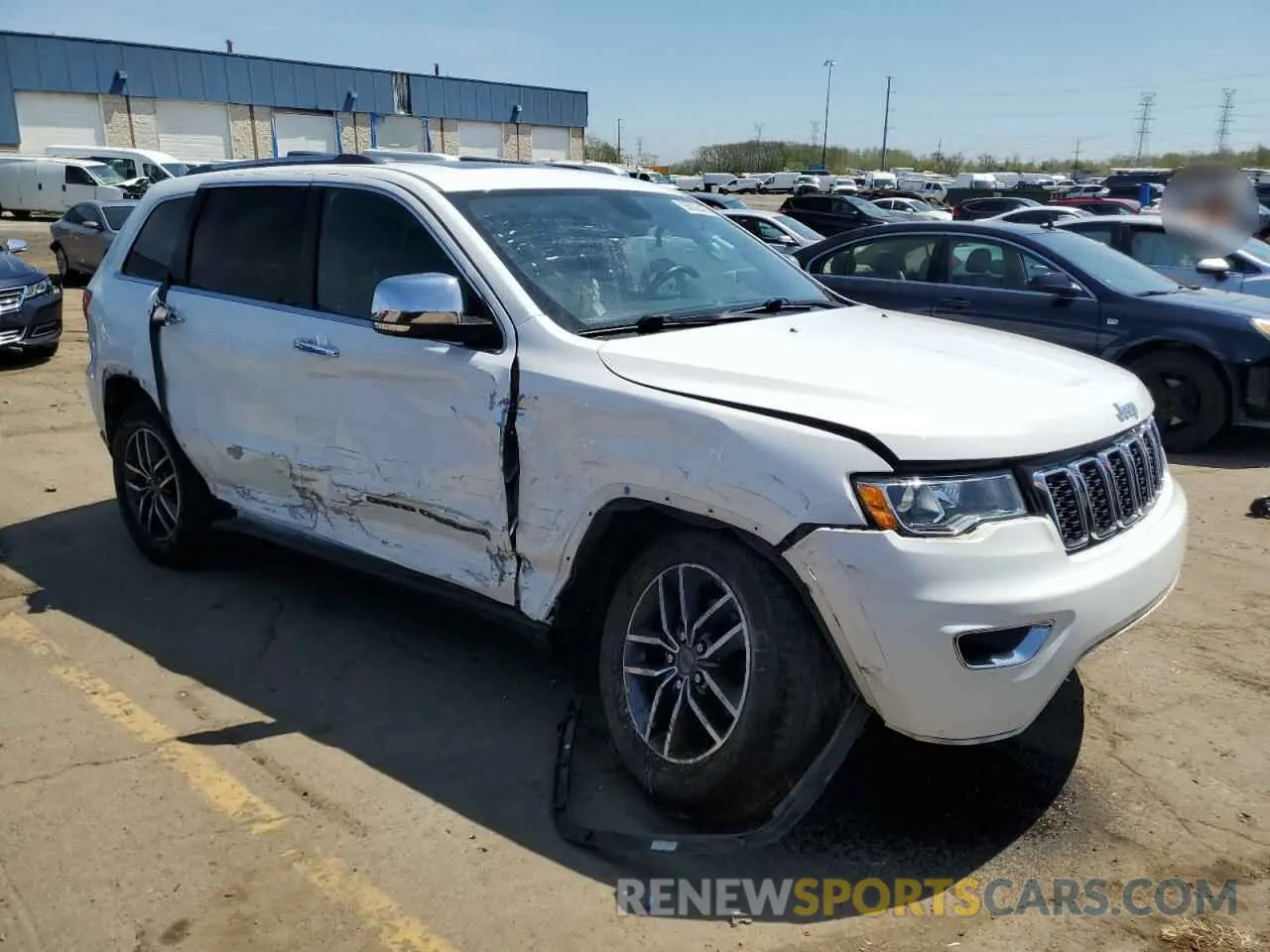 4 Photograph of a damaged car 1C4RJFBG4KC595938 JEEP GRAND CHER 2019