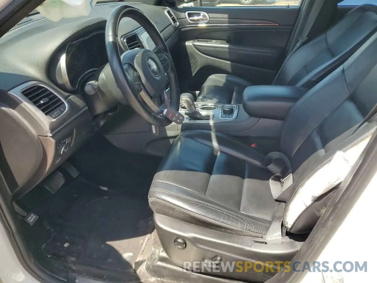 7 Photograph of a damaged car 1C4RJFBG4KC595938 JEEP GRAND CHER 2019