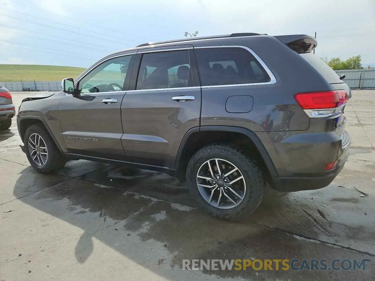 2 Photograph of a damaged car 1C4RJFBG4KC612317 JEEP GRAND CHER 2019