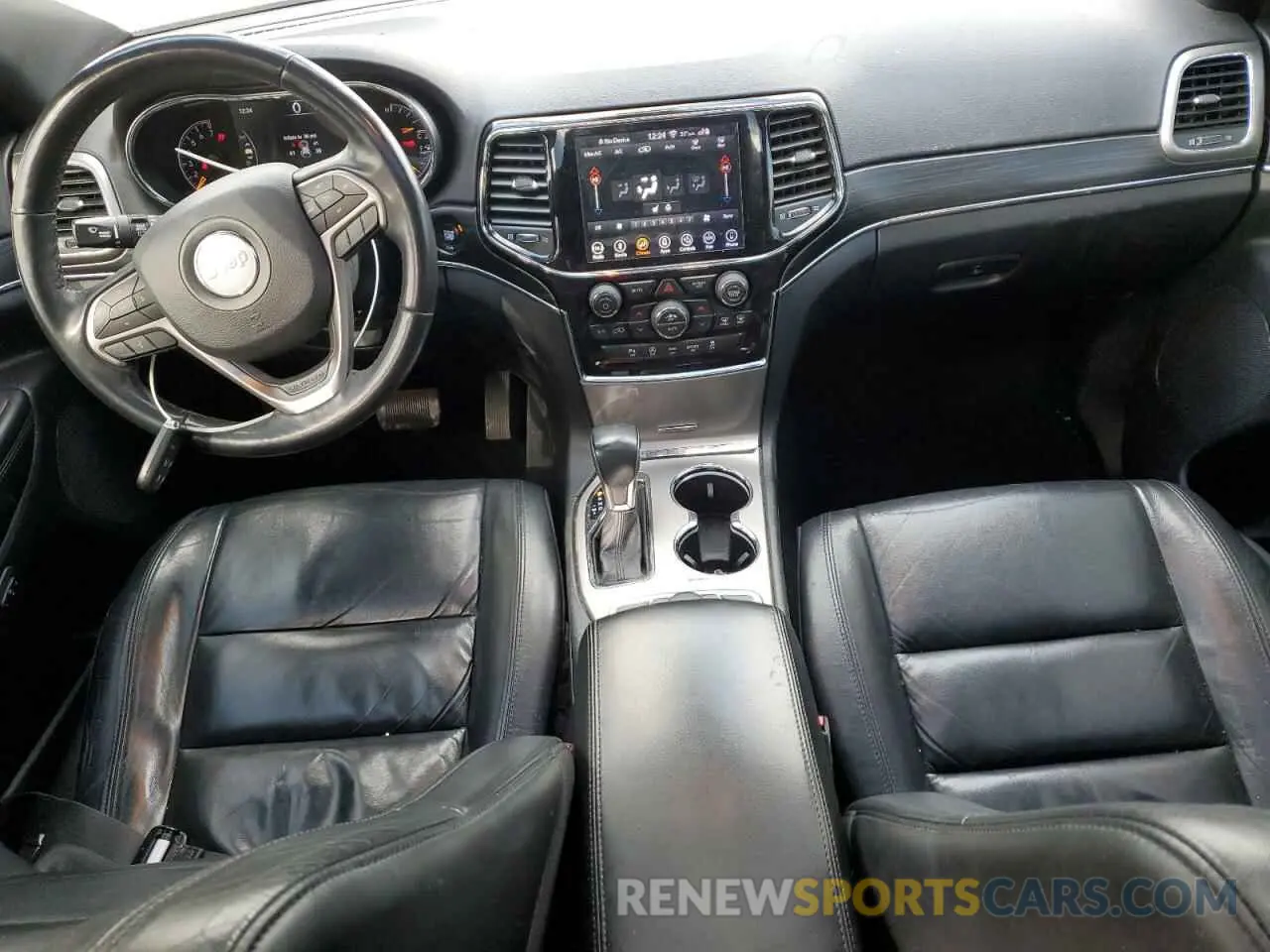 8 Photograph of a damaged car 1C4RJFBG4KC640683 JEEP GRAND CHER 2019