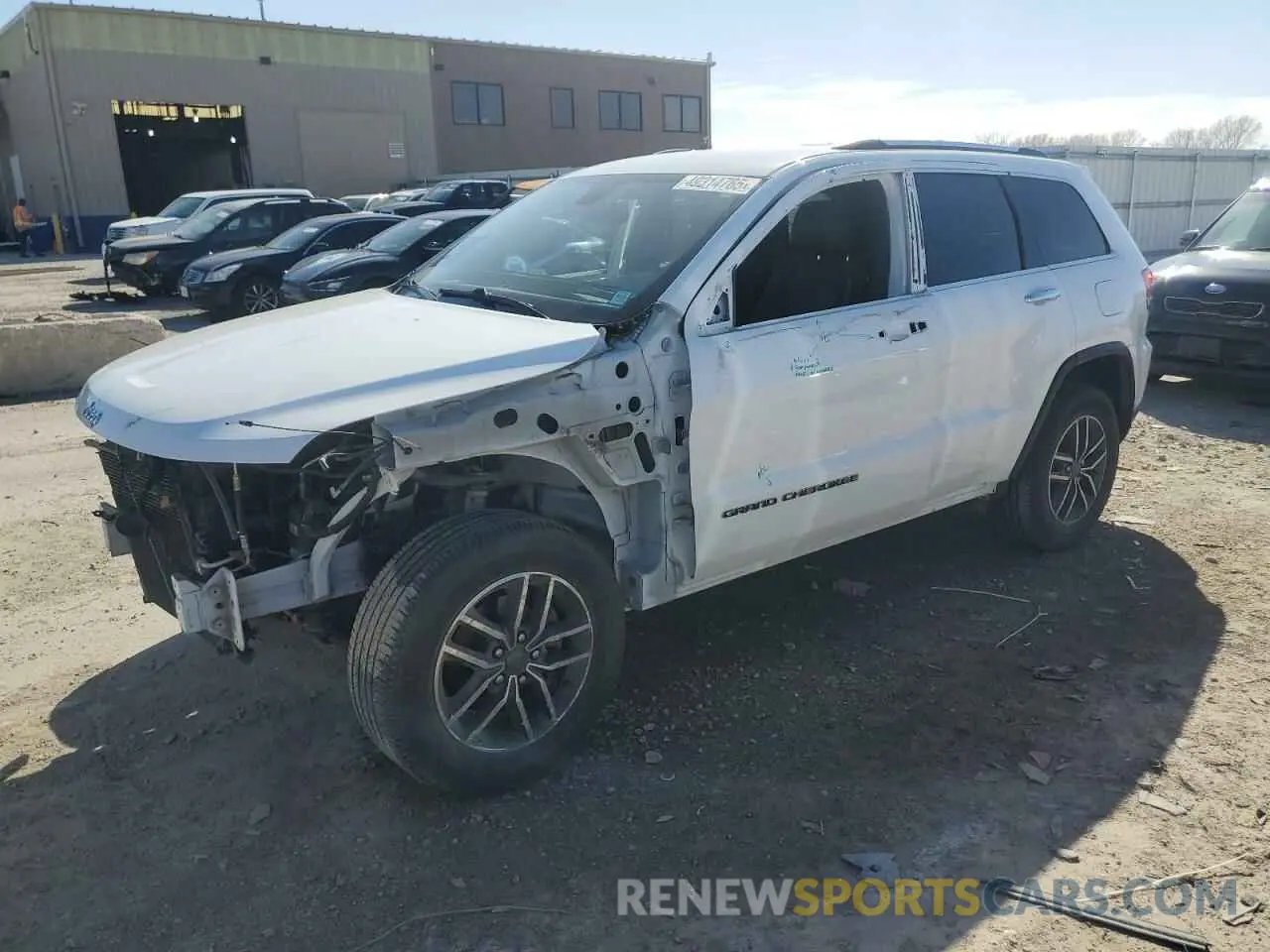 1 Photograph of a damaged car 1C4RJFBG4KC720288 JEEP GRAND CHER 2019