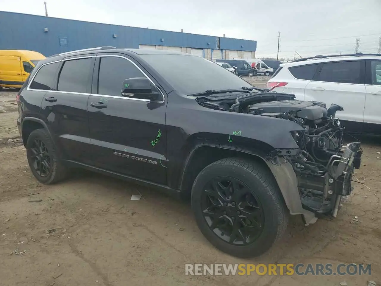 4 Photograph of a damaged car 1C4RJFBG5KC532203 JEEP GRAND CHER 2019