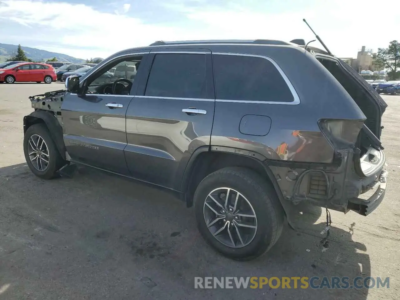 2 Photograph of a damaged car 1C4RJFBG5KC537742 JEEP GRAND CHER 2019
