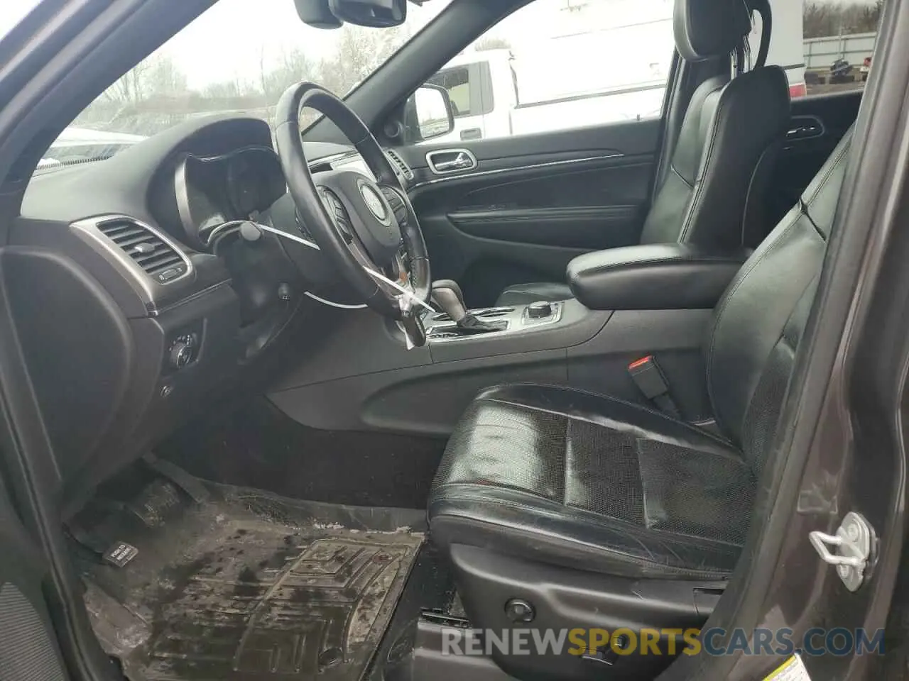 7 Photograph of a damaged car 1C4RJFBG5KC740274 JEEP GRAND CHER 2019