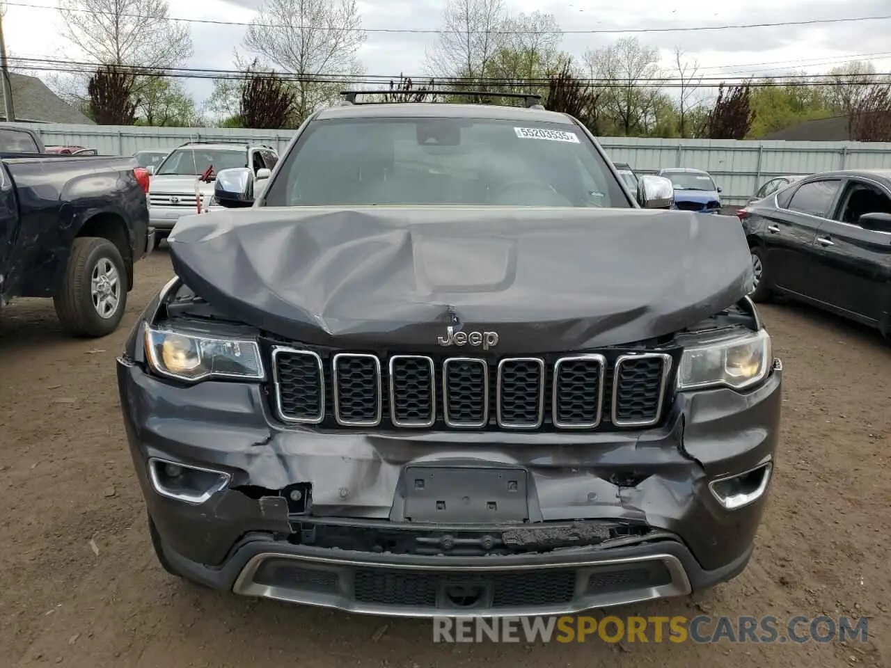 5 Photograph of a damaged car 1C4RJFBG6KC527639 JEEP GRAND CHER 2019