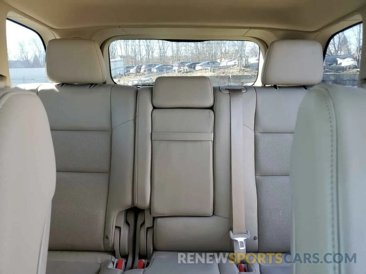 10 Photograph of a damaged car 1C4RJFBG6KC775891 JEEP GRAND CHER 2019