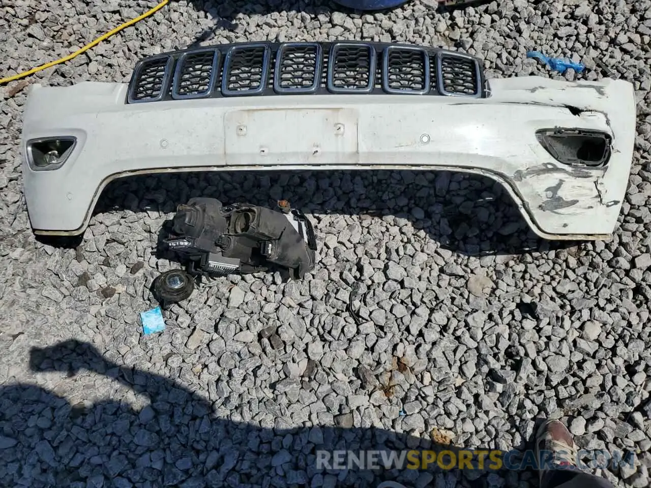 12 Photograph of a damaged car 1C4RJFBG7KC540450 JEEP GRAND CHER 2019