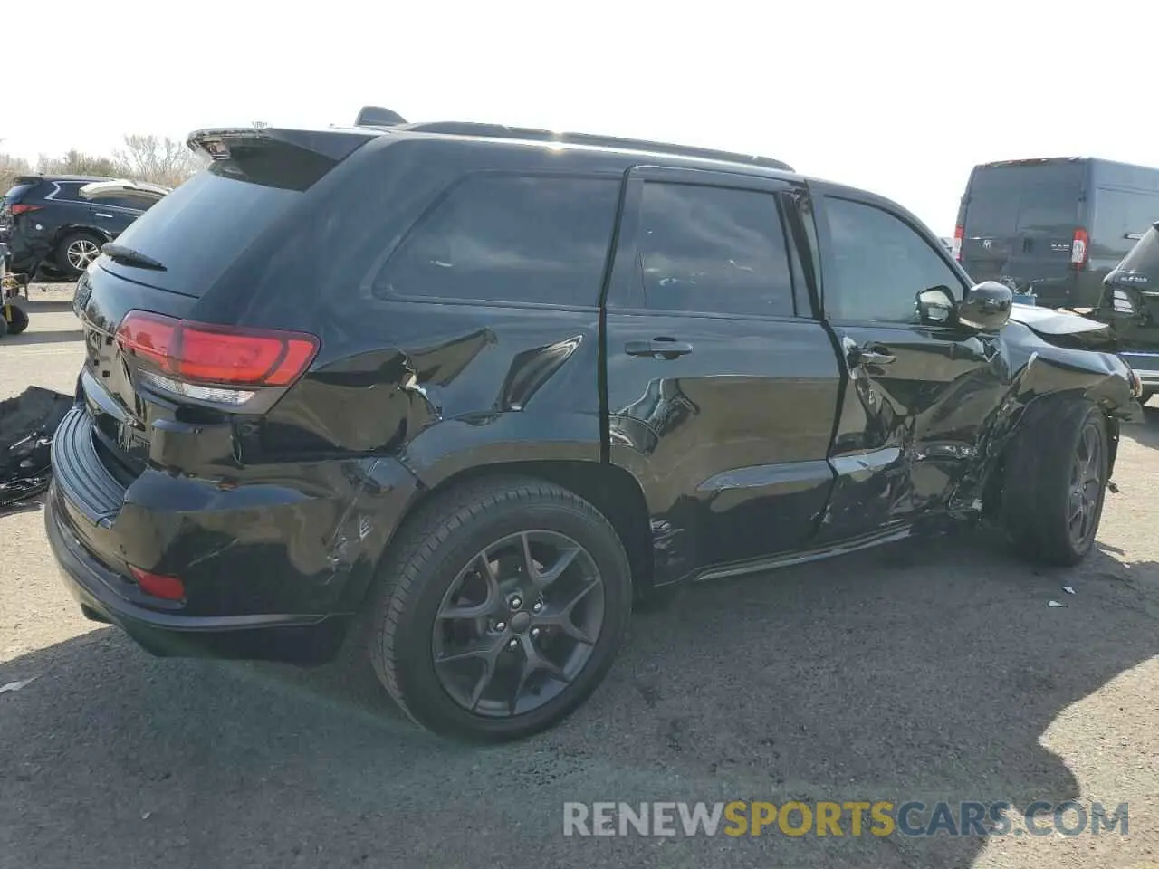 3 Photograph of a damaged car 1C4RJFBG7KC669000 JEEP GRAND CHER 2019
