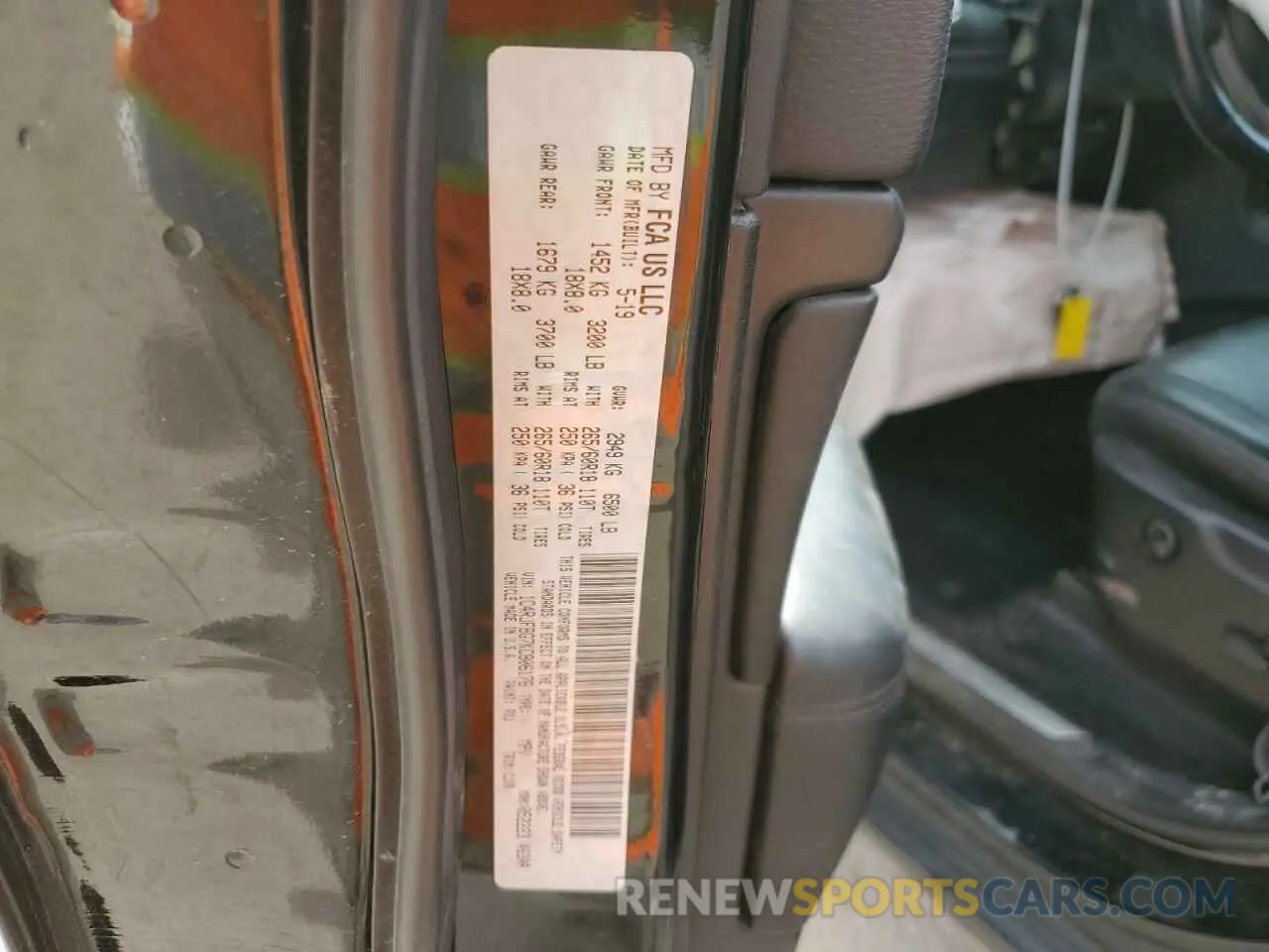 13 Photograph of a damaged car 1C4RJFBG7KC806176 JEEP GRAND CHER 2019