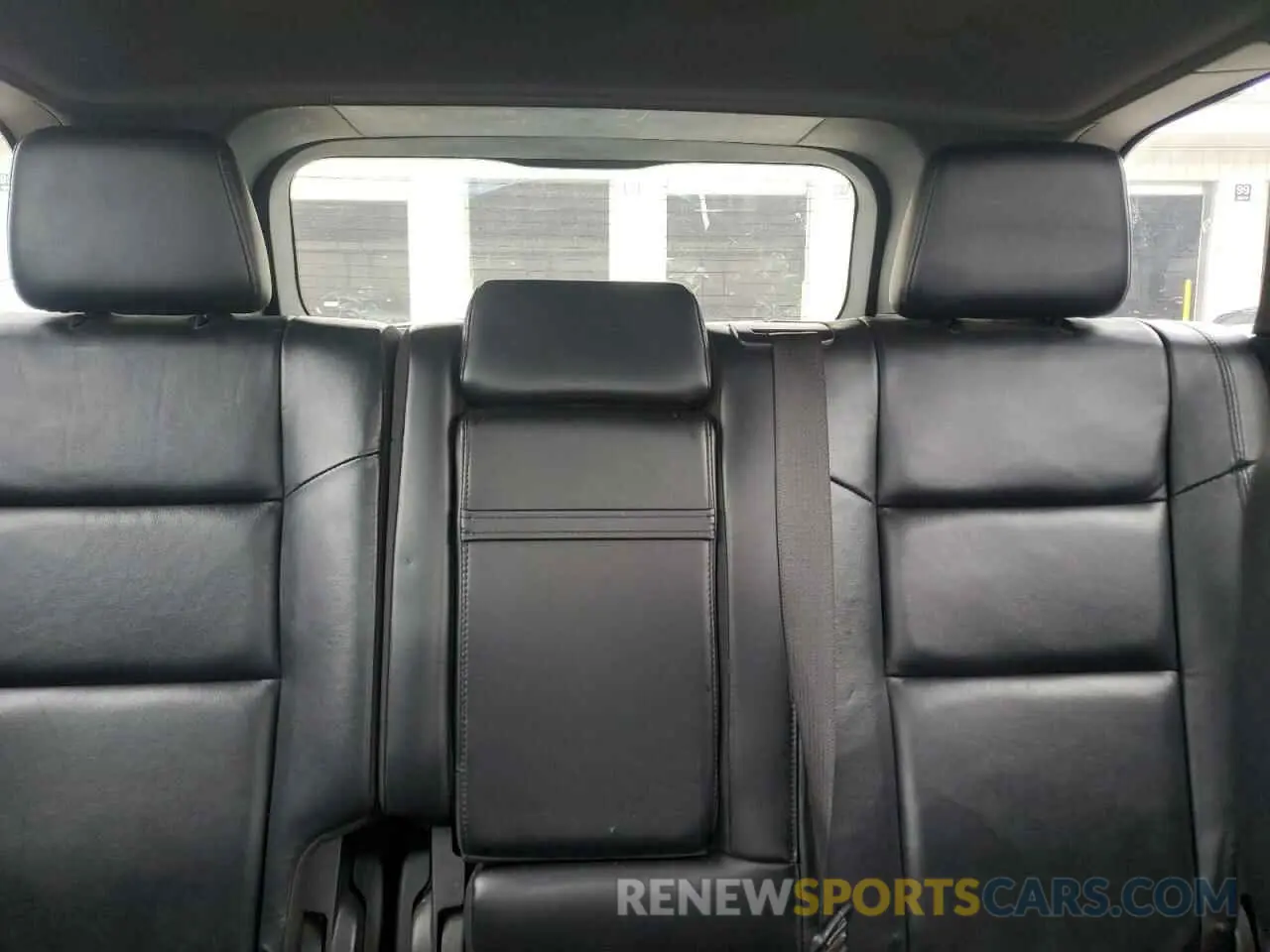 10 Photograph of a damaged car 1C4RJFBG8KC568886 JEEP GRAND CHER 2019