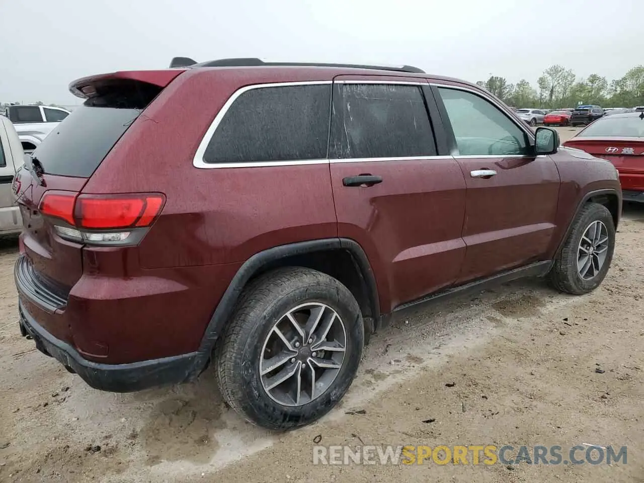3 Photograph of a damaged car 1C4RJFBG8KC600428 JEEP GRAND CHER 2019