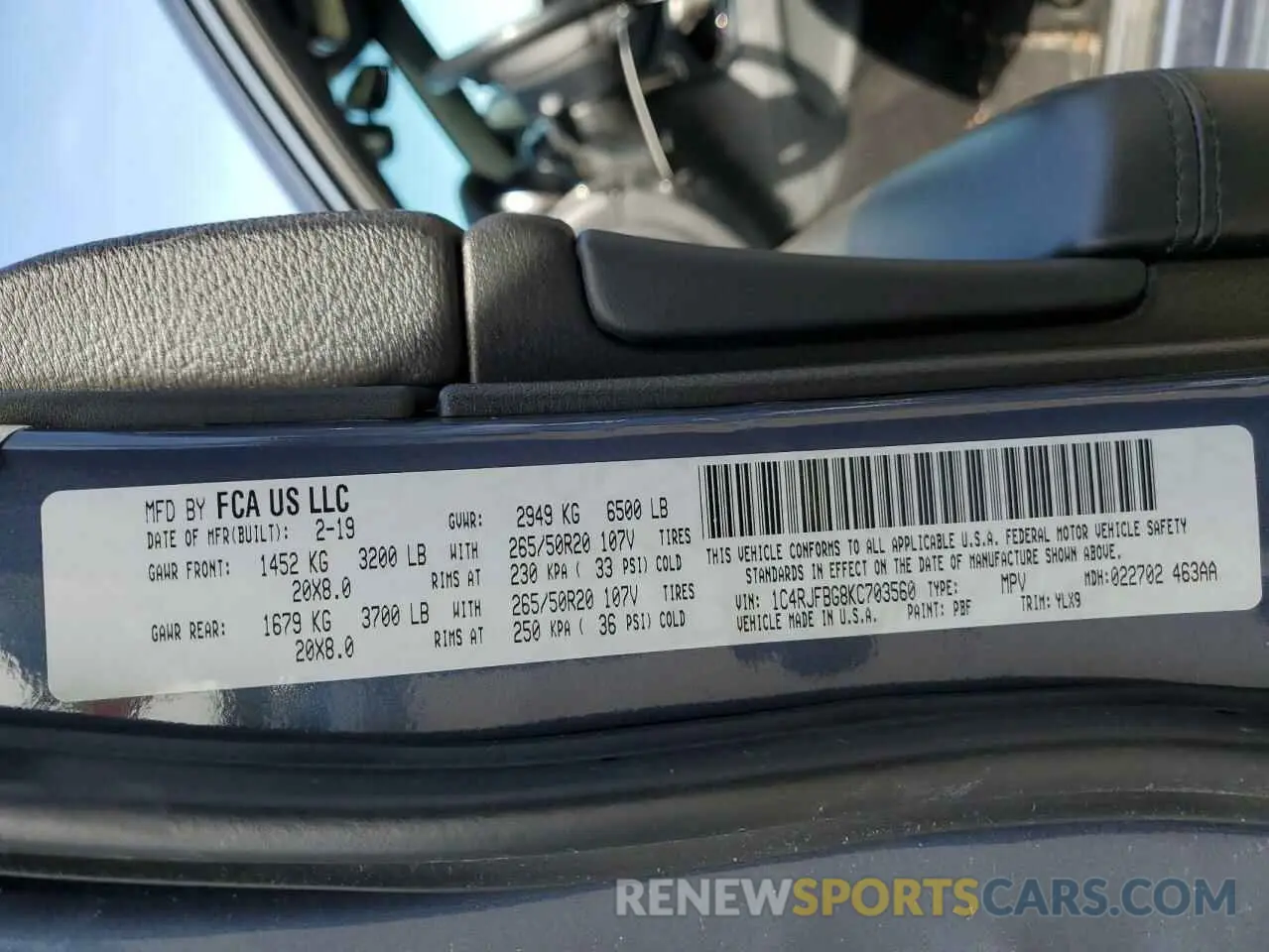 13 Photograph of a damaged car 1C4RJFBG8KC703560 JEEP GRAND CHER 2019