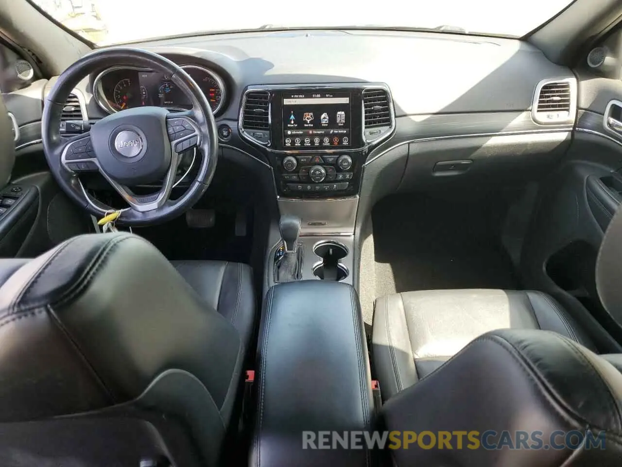 8 Photograph of a damaged car 1C4RJFBG8KC803951 JEEP GRAND CHER 2019