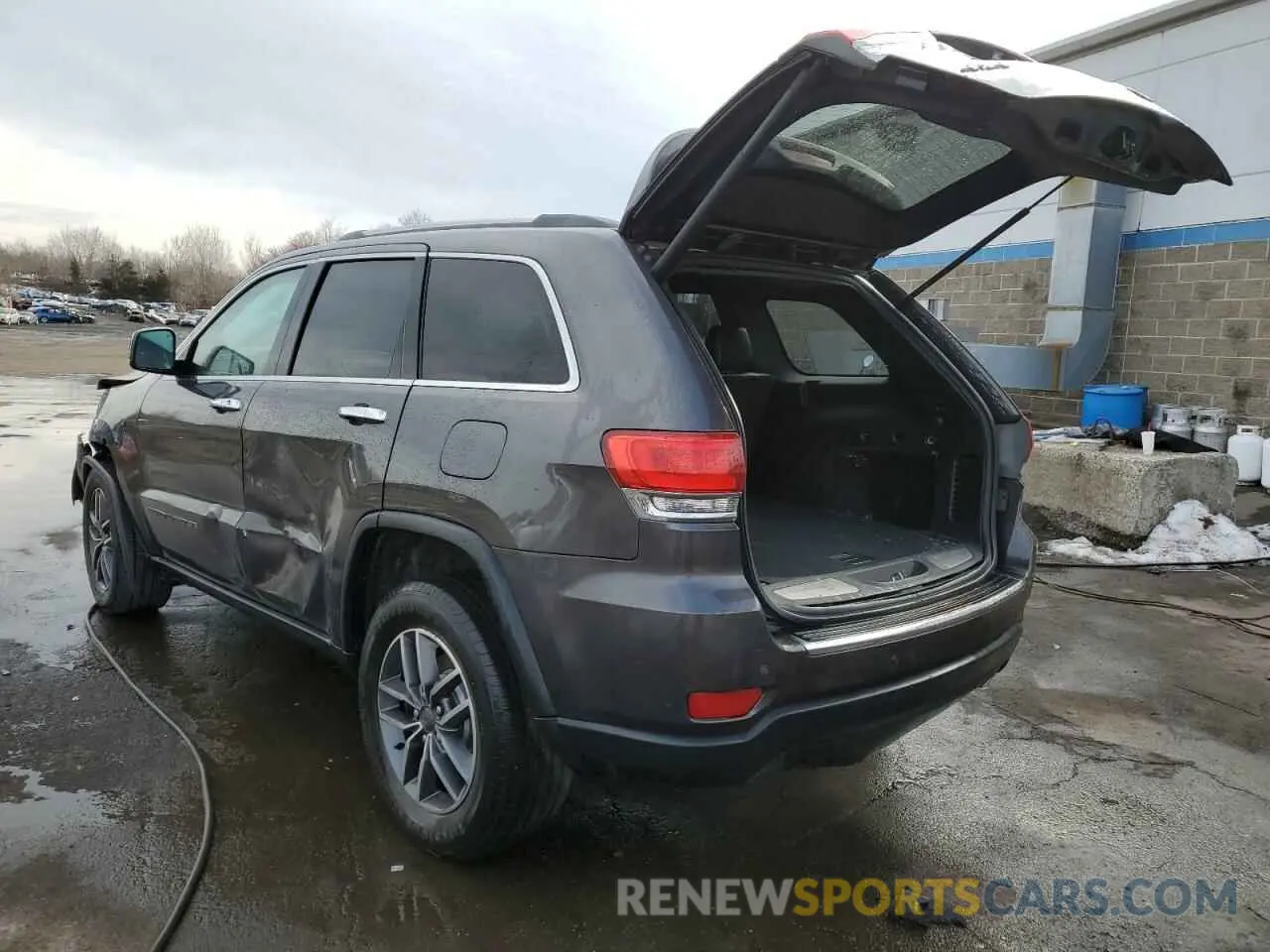 2 Photograph of a damaged car 1C4RJFBG8KC804145 JEEP GRAND CHER 2019