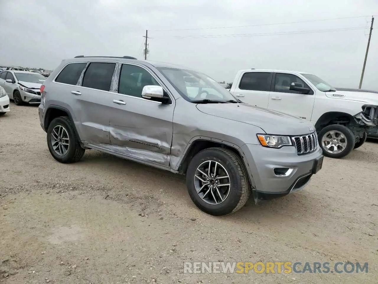 4 Photograph of a damaged car 1C4RJFBG9KC765582 JEEP GRAND CHER 2019