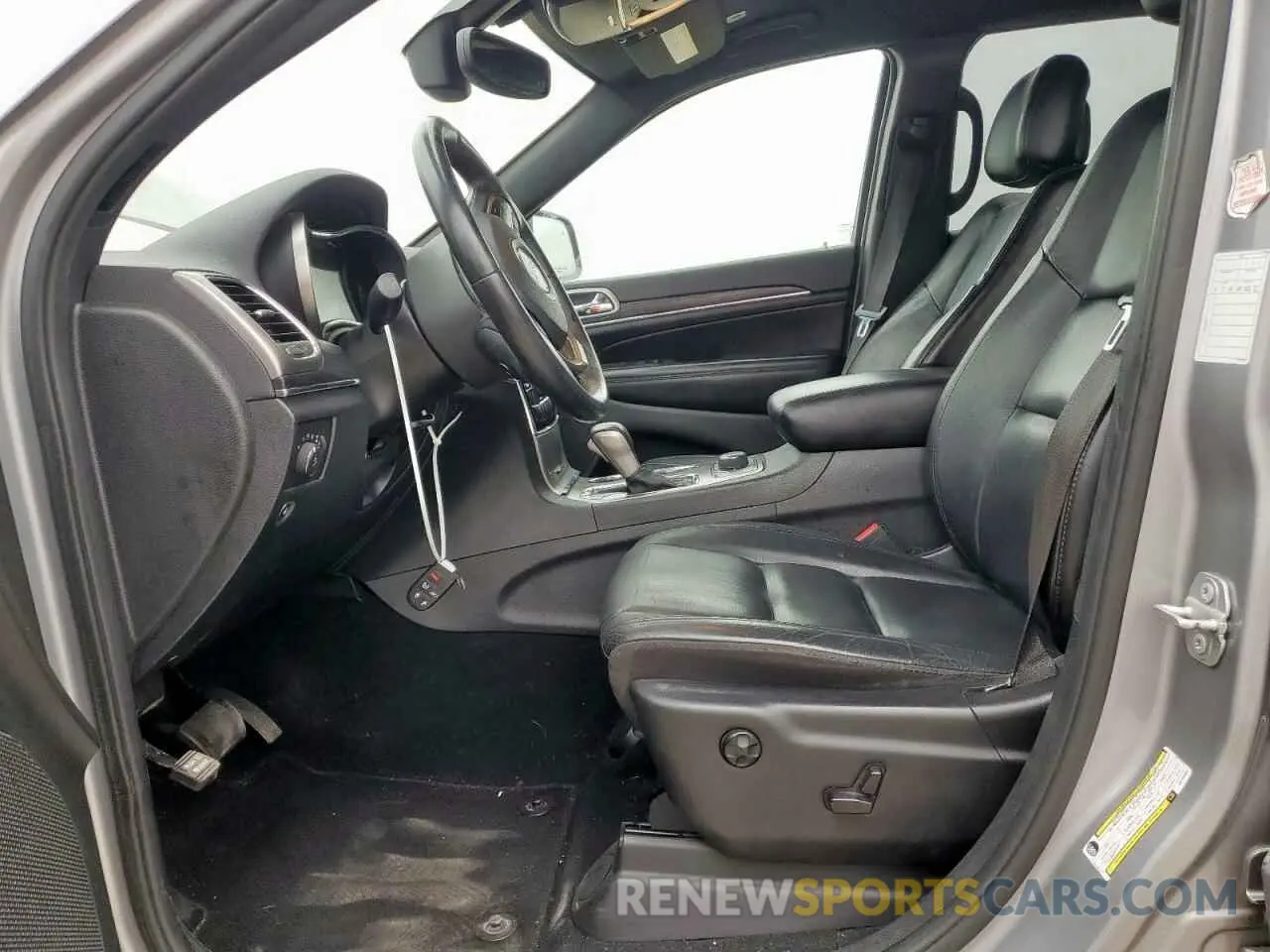 7 Photograph of a damaged car 1C4RJFBG9KC765582 JEEP GRAND CHER 2019