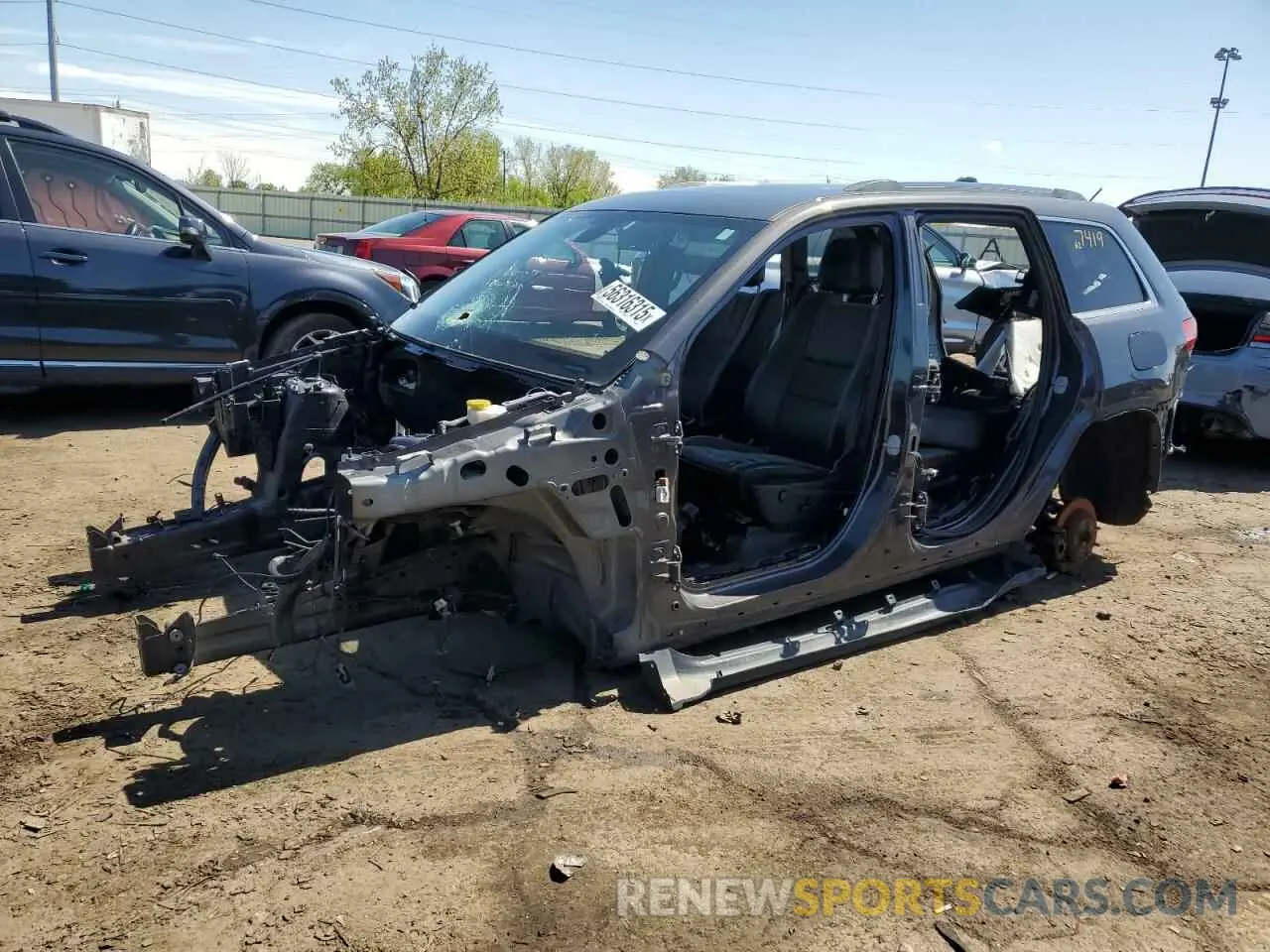 1 Photograph of a damaged car 1C4RJFBGXKC627419 JEEP GRAND CHER 2019