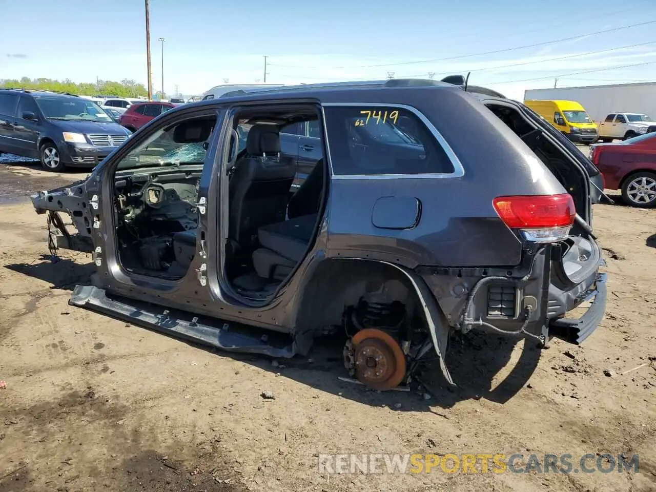 2 Photograph of a damaged car 1C4RJFBGXKC627419 JEEP GRAND CHER 2019