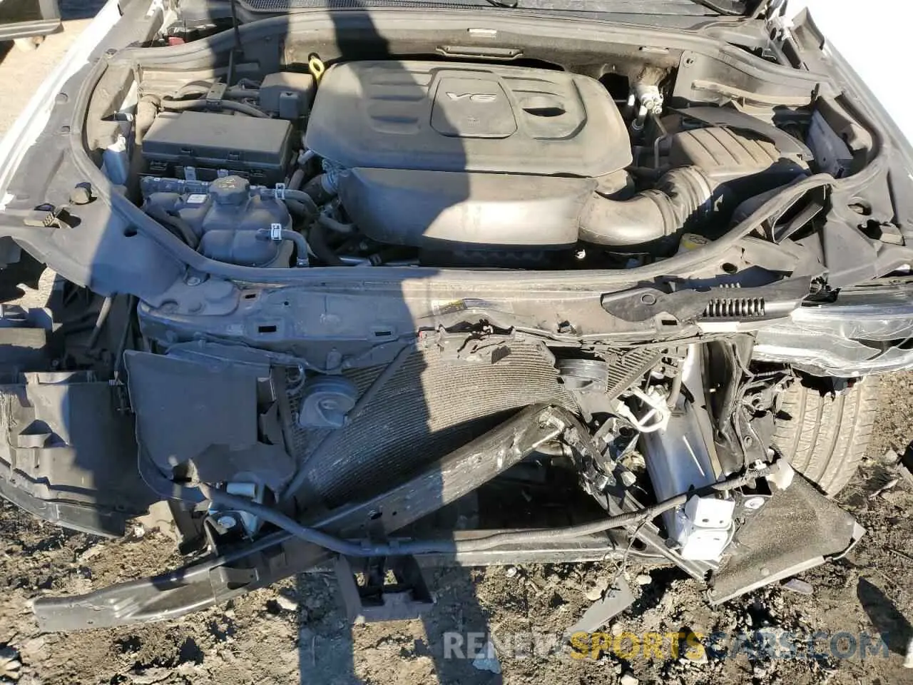 11 Photograph of a damaged car 1C4RJFBGXKC628165 JEEP GRAND CHER 2019