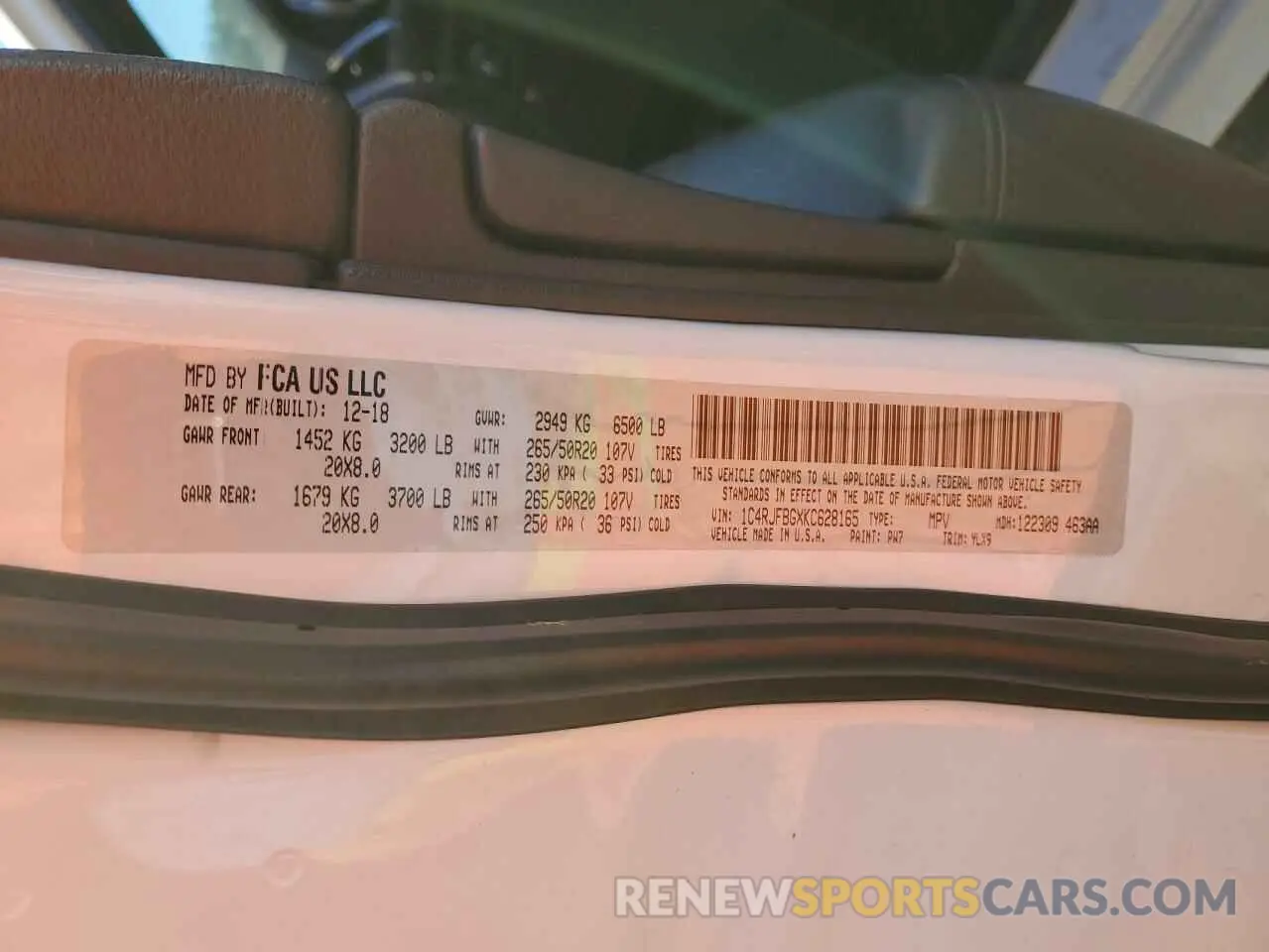 13 Photograph of a damaged car 1C4RJFBGXKC628165 JEEP GRAND CHER 2019