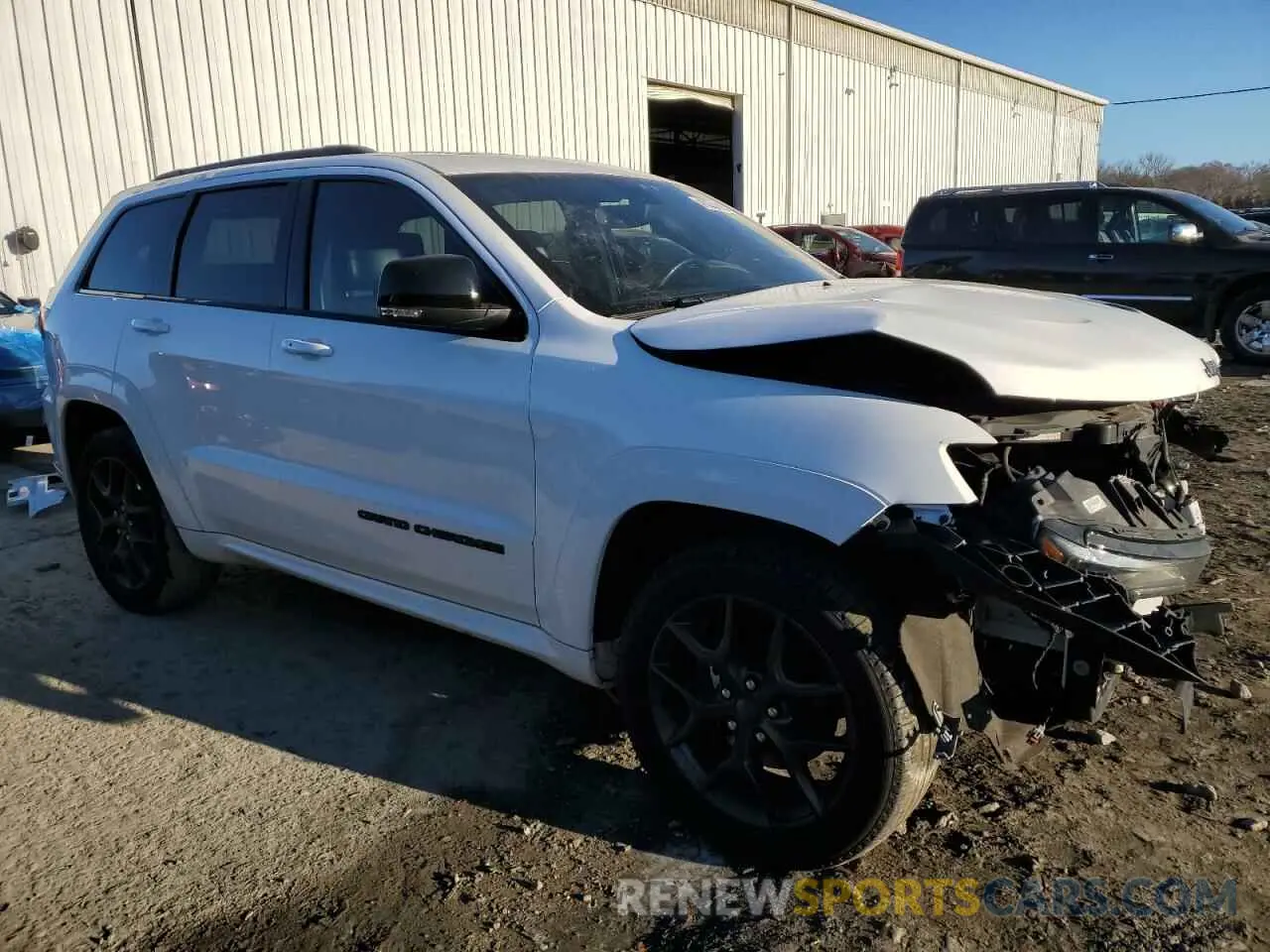 4 Photograph of a damaged car 1C4RJFBGXKC628165 JEEP GRAND CHER 2019