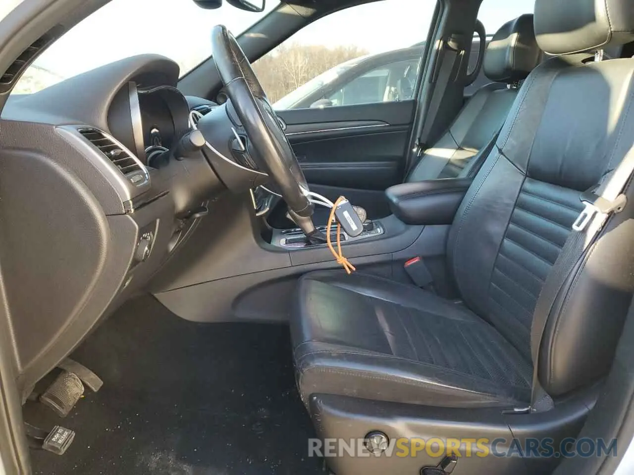7 Photograph of a damaged car 1C4RJFBGXKC628165 JEEP GRAND CHER 2019
