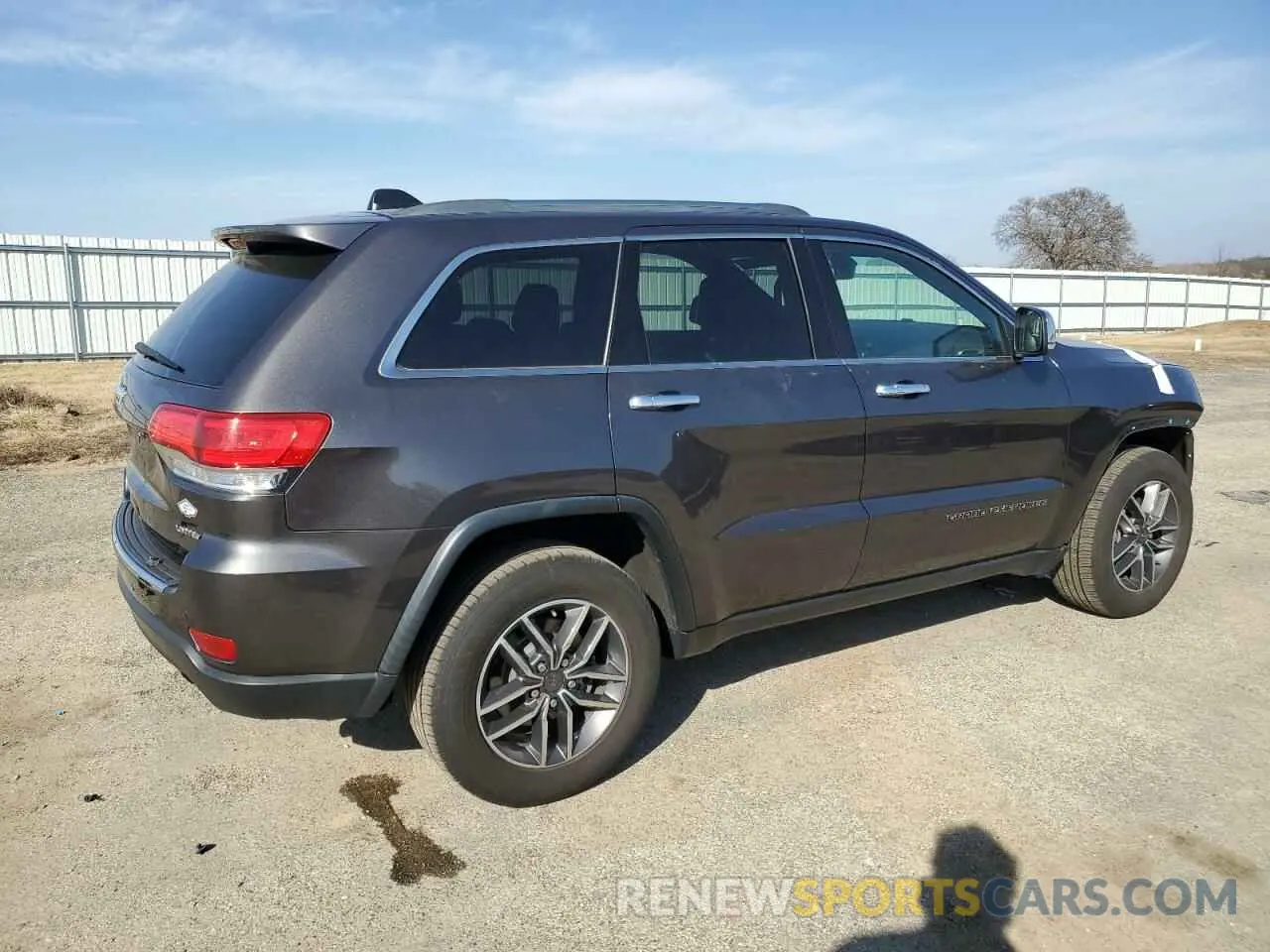 3 Photograph of a damaged car 1C4RJFBGXKC723809 JEEP GRAND CHER 2019
