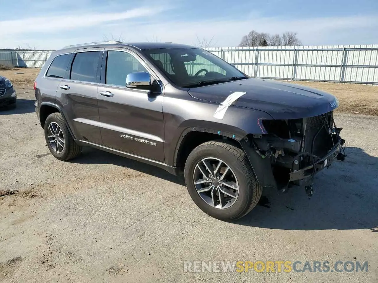 4 Photograph of a damaged car 1C4RJFBGXKC723809 JEEP GRAND CHER 2019