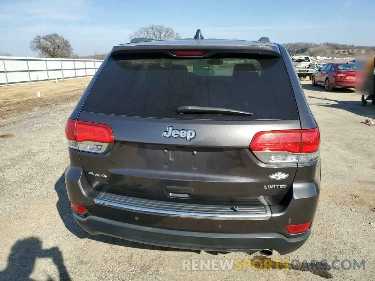 6 Photograph of a damaged car 1C4RJFBGXKC723809 JEEP GRAND CHER 2019