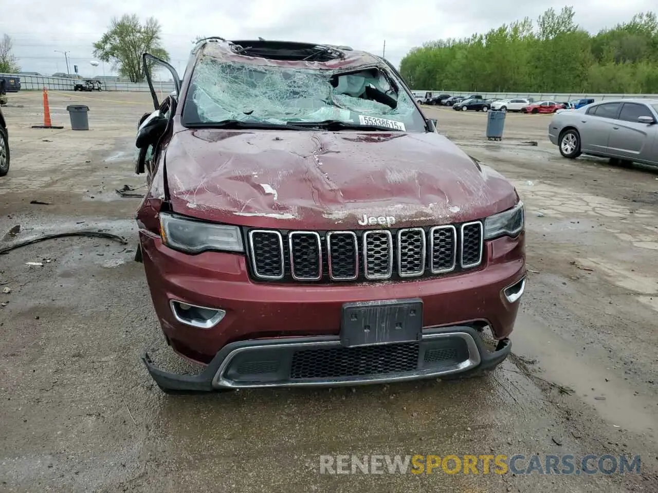 5 Photograph of a damaged car 1C4RJFBGXKC782777 JEEP GRAND CHER 2019