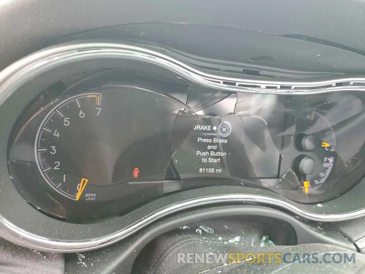 9 Photograph of a damaged car 1C4RJFBGXKC782777 JEEP GRAND CHER 2019