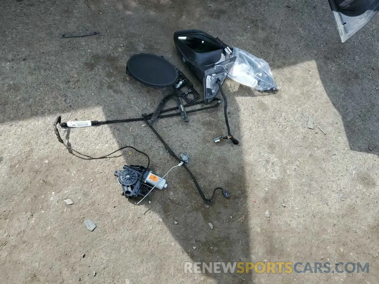13 Photograph of a damaged car 1C4RJFCG2KC728338 JEEP GRAND CHER 2019