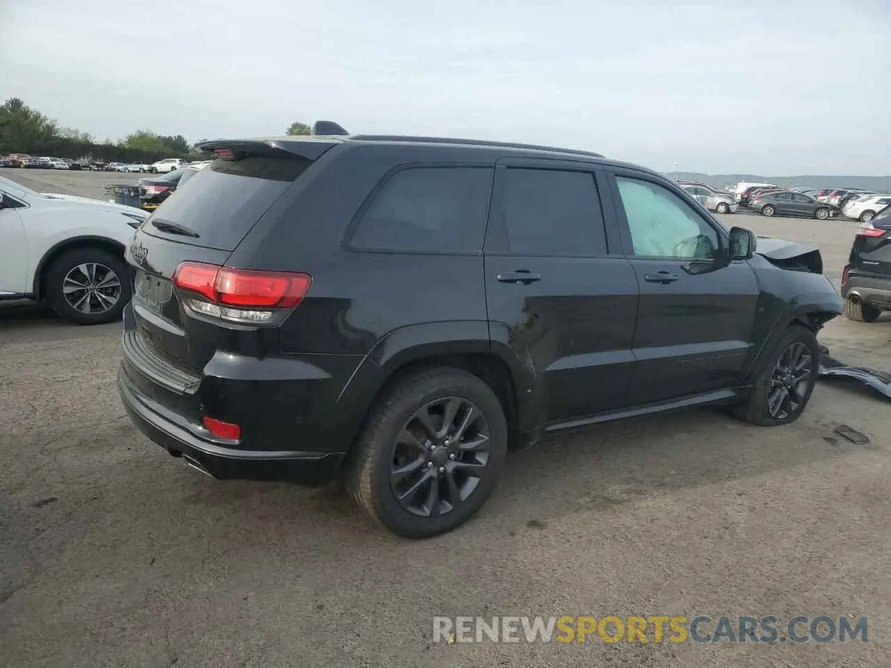 3 Photograph of a damaged car 1C4RJFCG3KC591426 JEEP GRAND CHER 2019