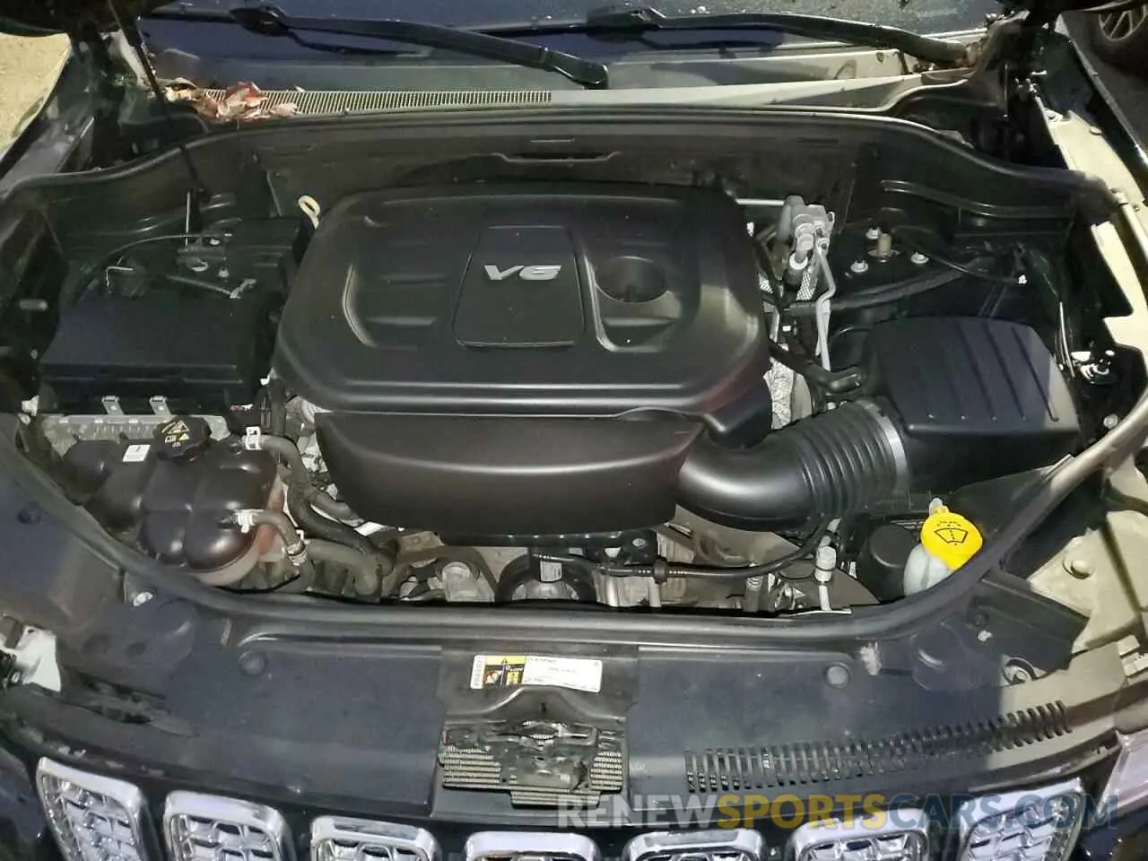 12 Photograph of a damaged car 1C4RJFCG4KC603406 JEEP GRAND CHER 2019