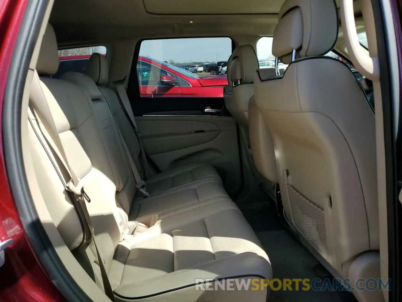 11 Photograph of a damaged car 1C4RJFCG6KC774755 JEEP GRAND CHER 2019