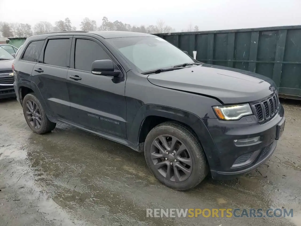 4 Photograph of a damaged car 1C4RJFCG7KC610611 JEEP GRAND CHER 2019