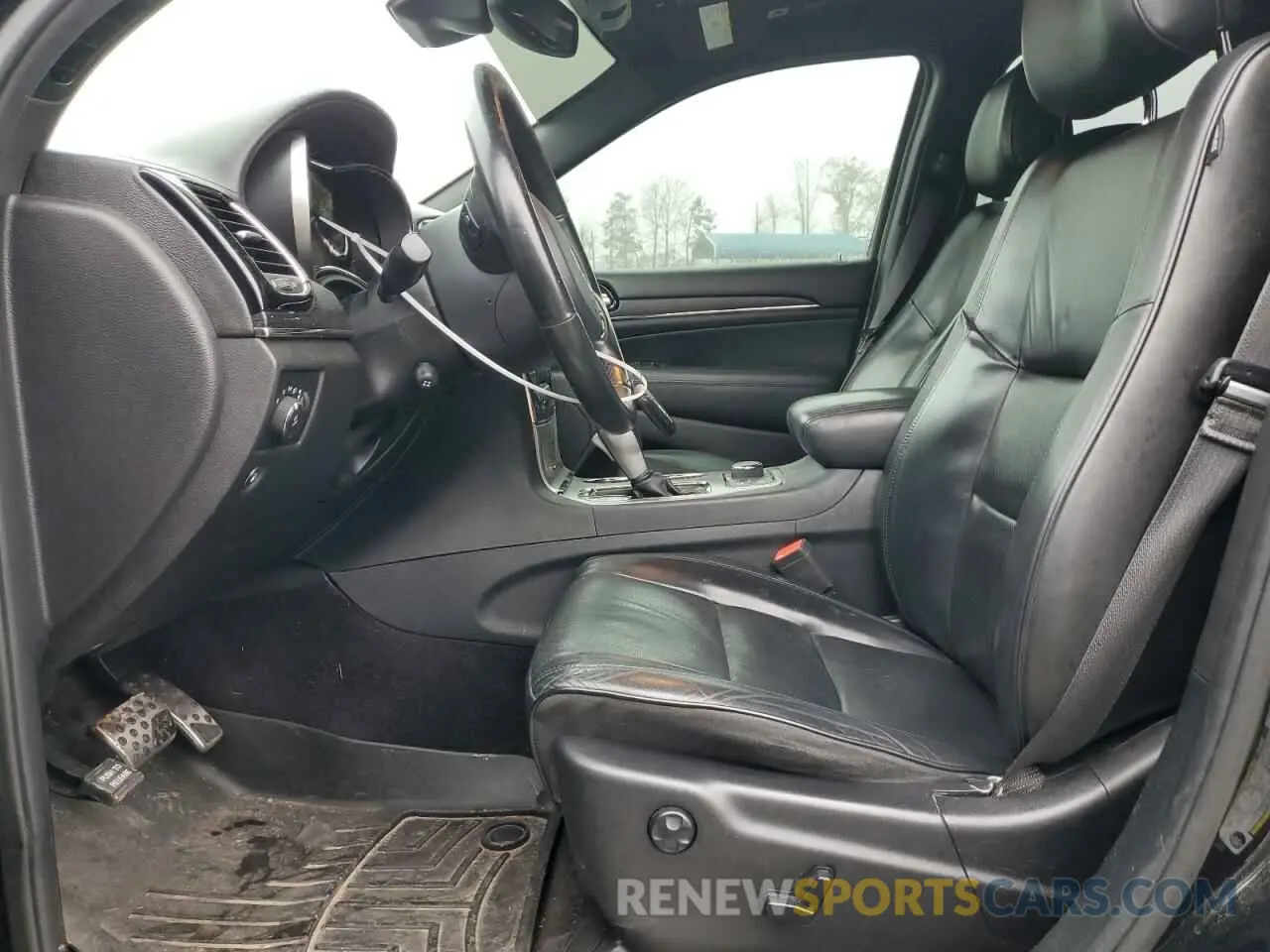 7 Photograph of a damaged car 1C4RJFCG7KC610611 JEEP GRAND CHER 2019