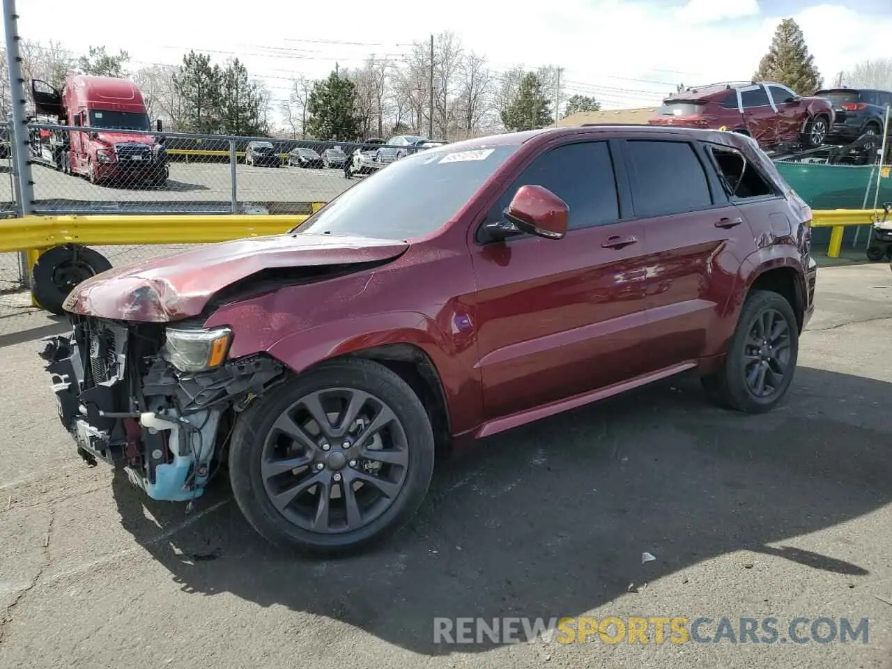 1 Photograph of a damaged car 1C4RJFCG8KC590613 JEEP GRAND CHER 2019
