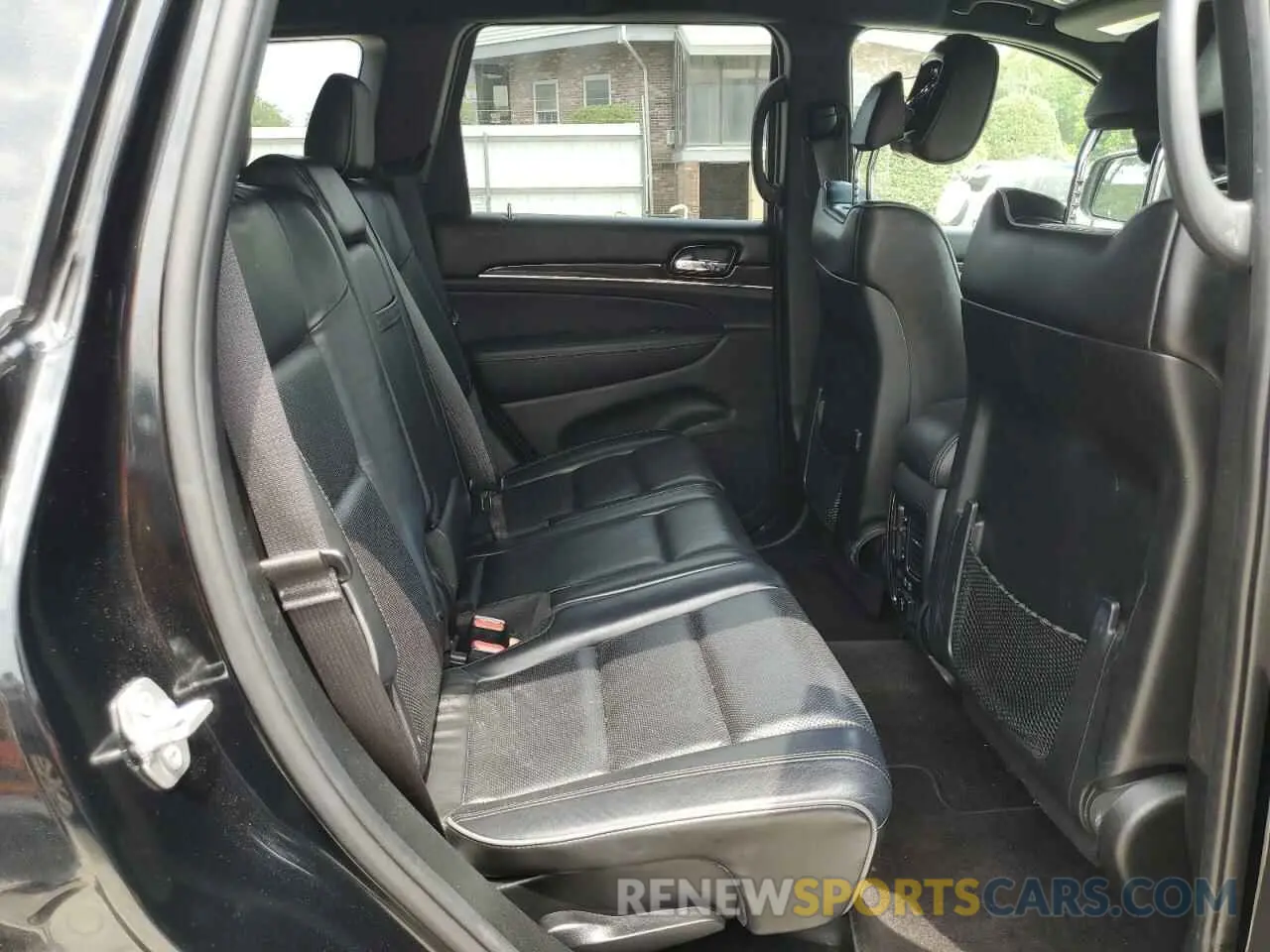 11 Photograph of a damaged car 1C4RJFCG9KC531635 JEEP GRAND CHER 2019