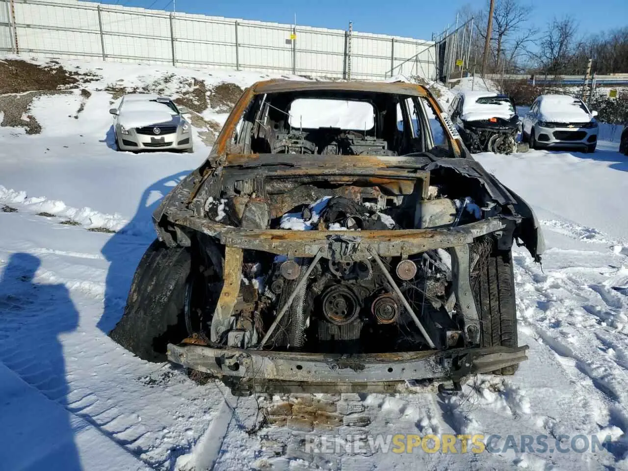 5 Photograph of a damaged car 1C4RJFCT1KC655573 JEEP GRAND CHER 2019
