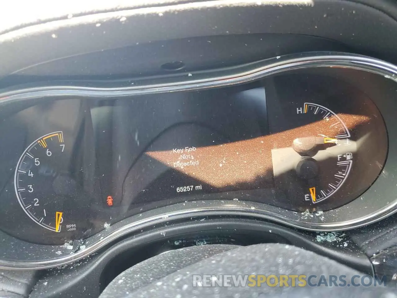 9 Photograph of a damaged car 1C4RJFCT3KC636233 JEEP GRAND CHER 2019