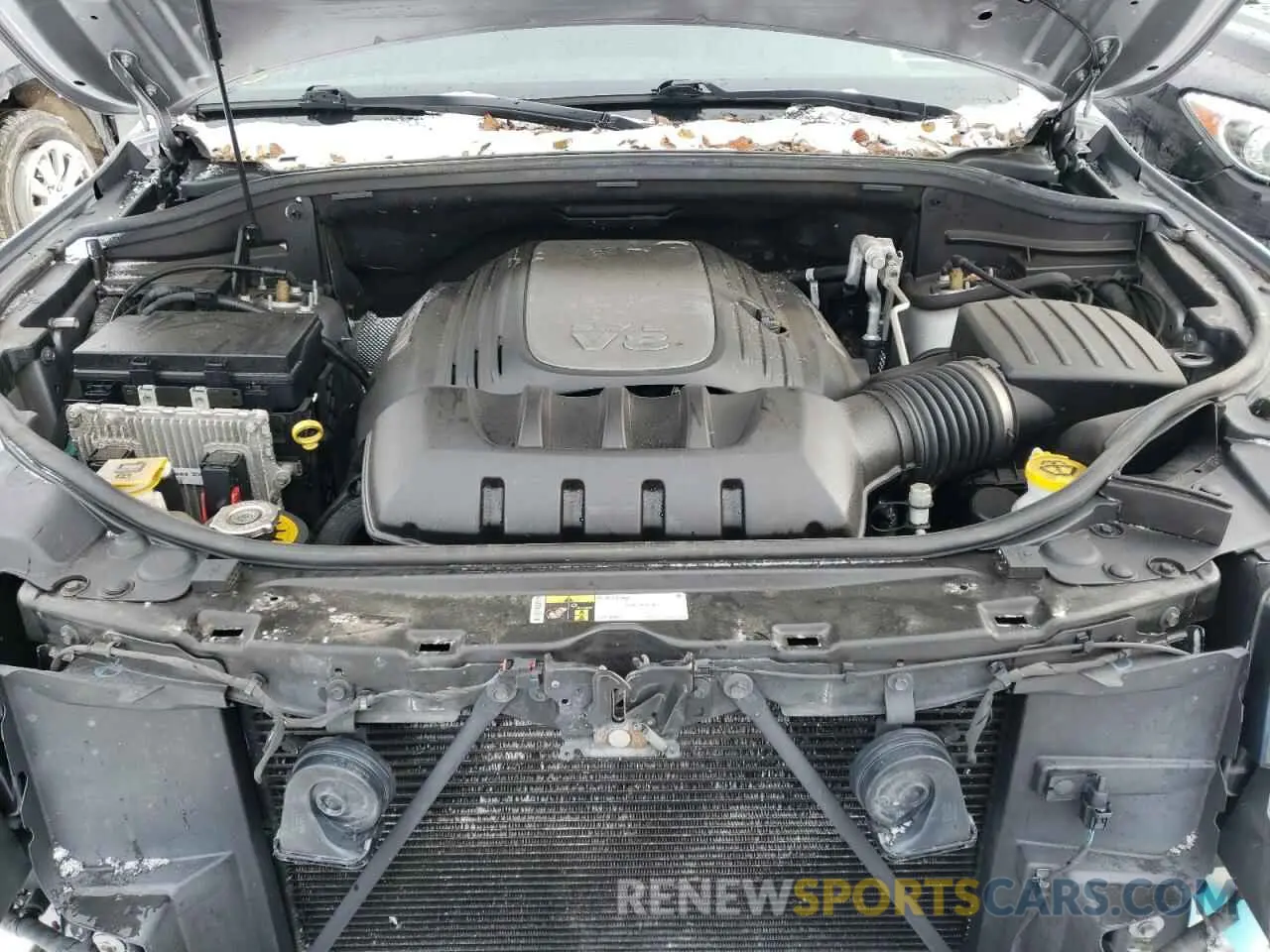 12 Photograph of a damaged car 1C4RJFCT9KC670838 JEEP GRAND CHER 2019