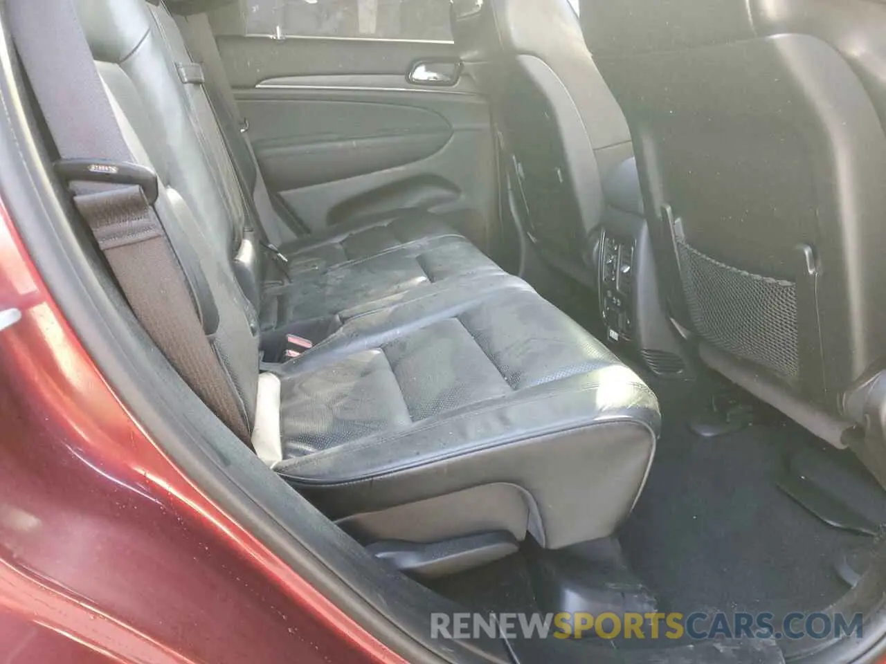 11 Photograph of a damaged car 1C4RJFCTXKC785349 JEEP GRAND CHER 2019