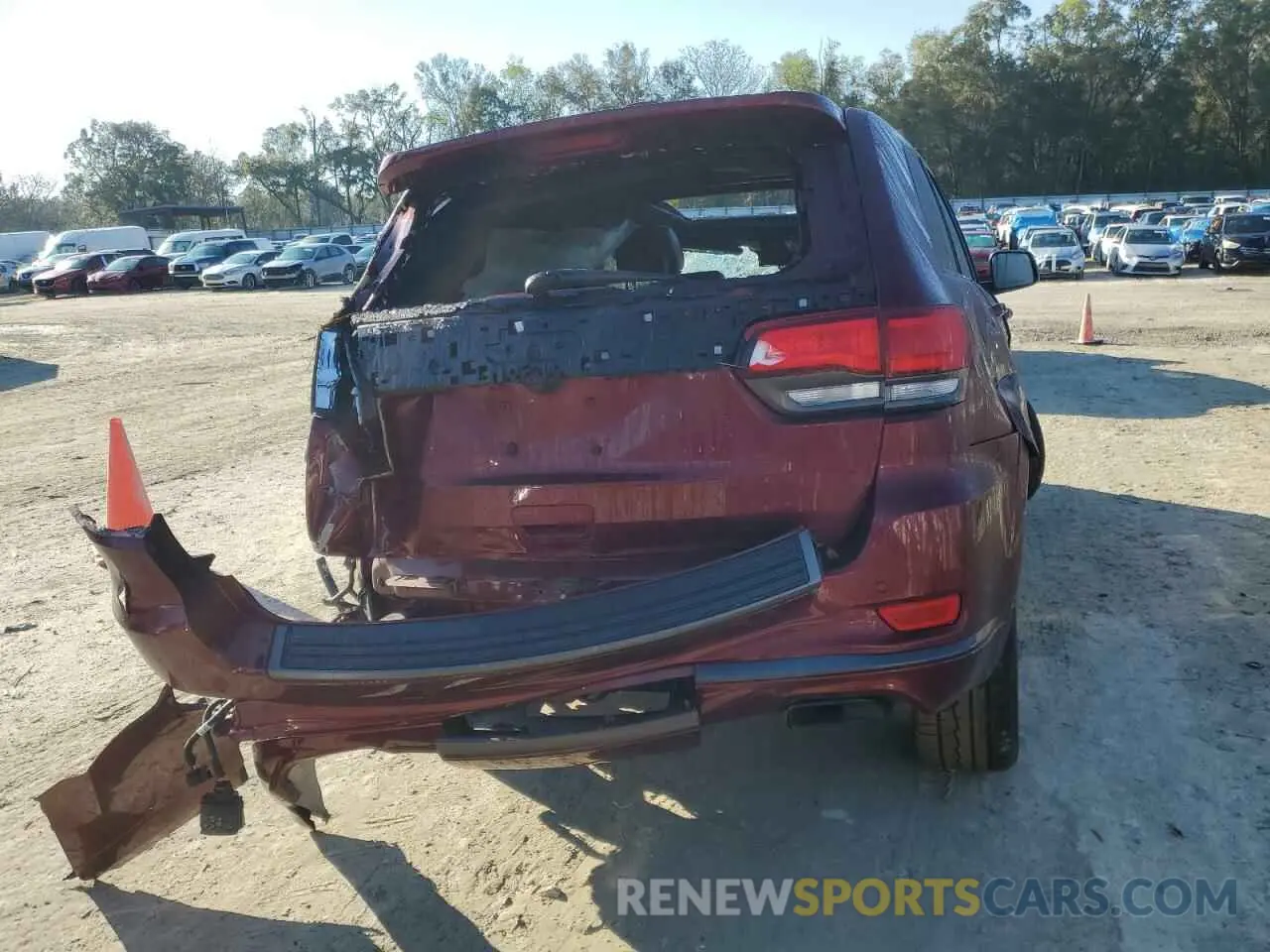6 Photograph of a damaged car 1C4RJFCTXKC785349 JEEP GRAND CHER 2019