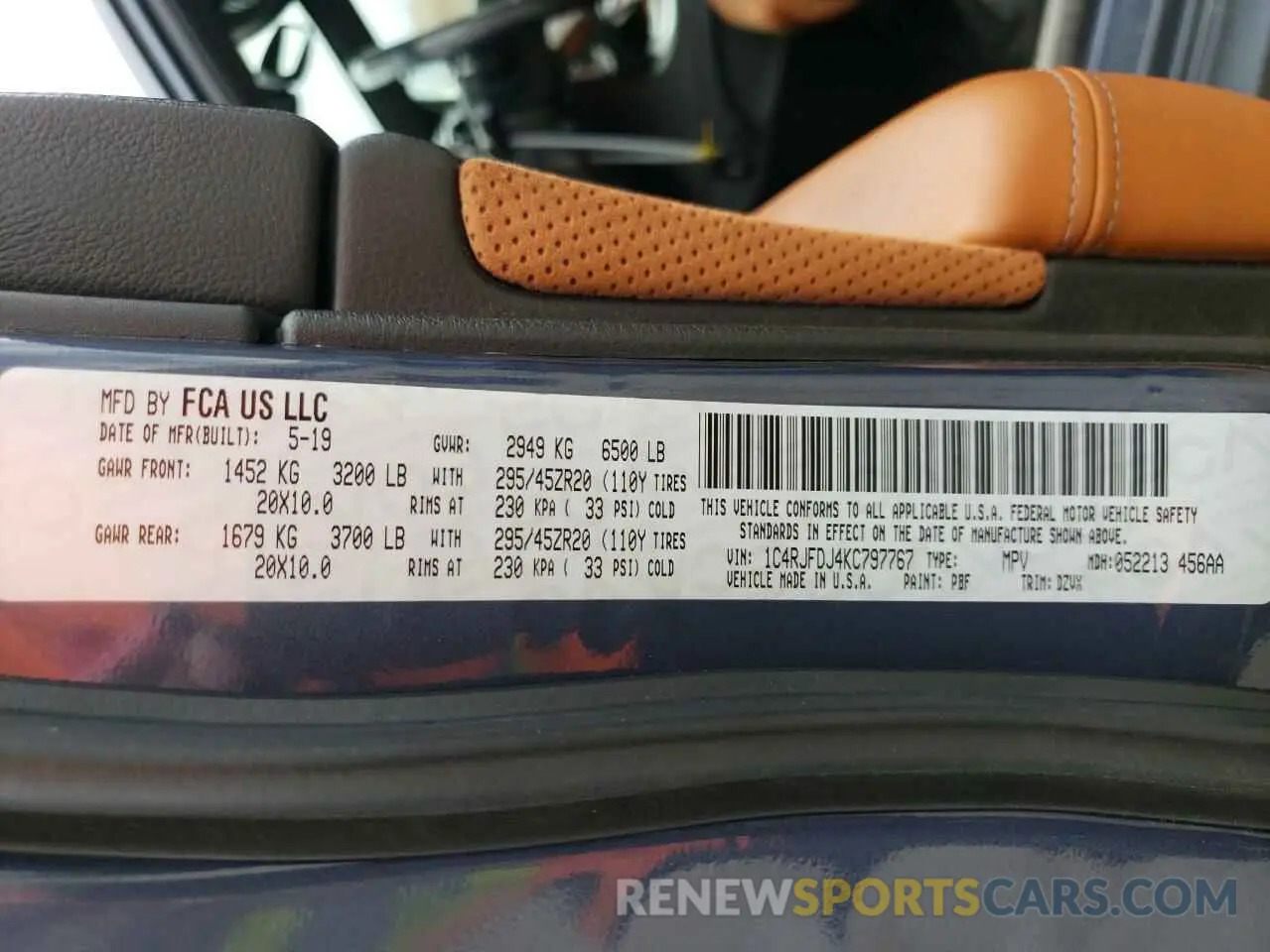 14 Photograph of a damaged car 1C4RJFDJ4KC797767 JEEP GRAND CHER 2019