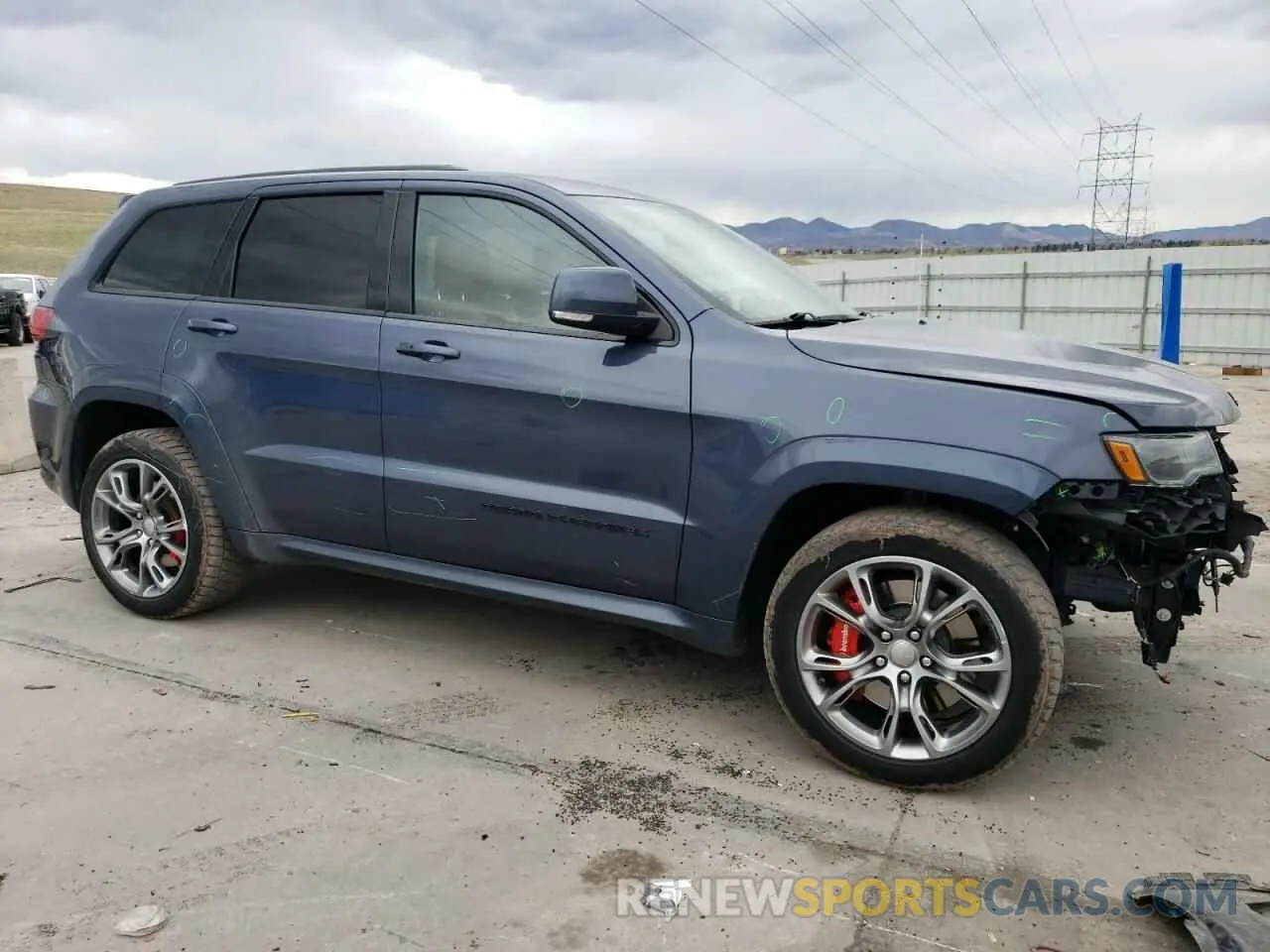 4 Photograph of a damaged car 1C4RJFDJ4KC797767 JEEP GRAND CHER 2019