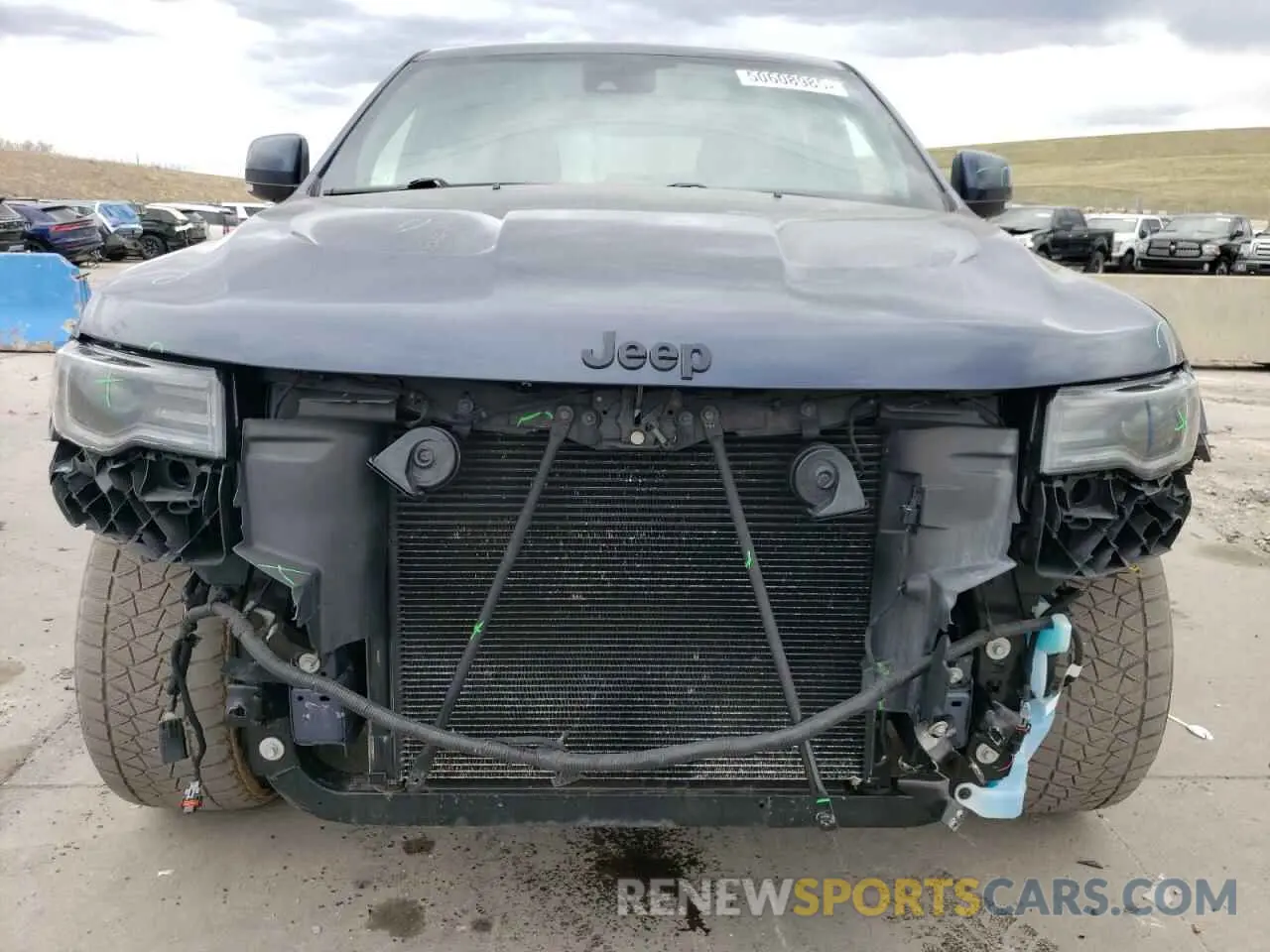 5 Photograph of a damaged car 1C4RJFDJ4KC797767 JEEP GRAND CHER 2019
