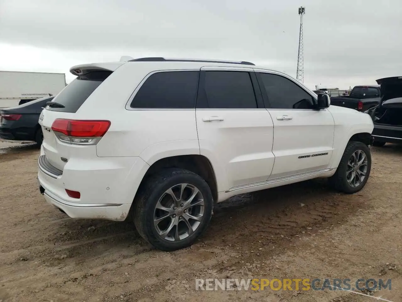 3 Photograph of a damaged car 1C4RJFJG0KC830241 JEEP GRAND CHER 2019