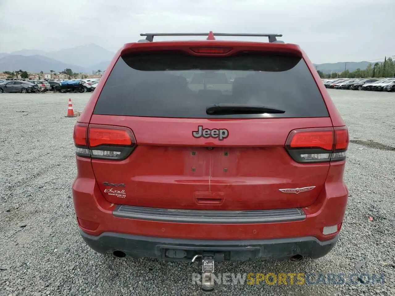 6 Photograph of a damaged car 1C4RJFLG1KC638601 JEEP GRAND CHER 2019